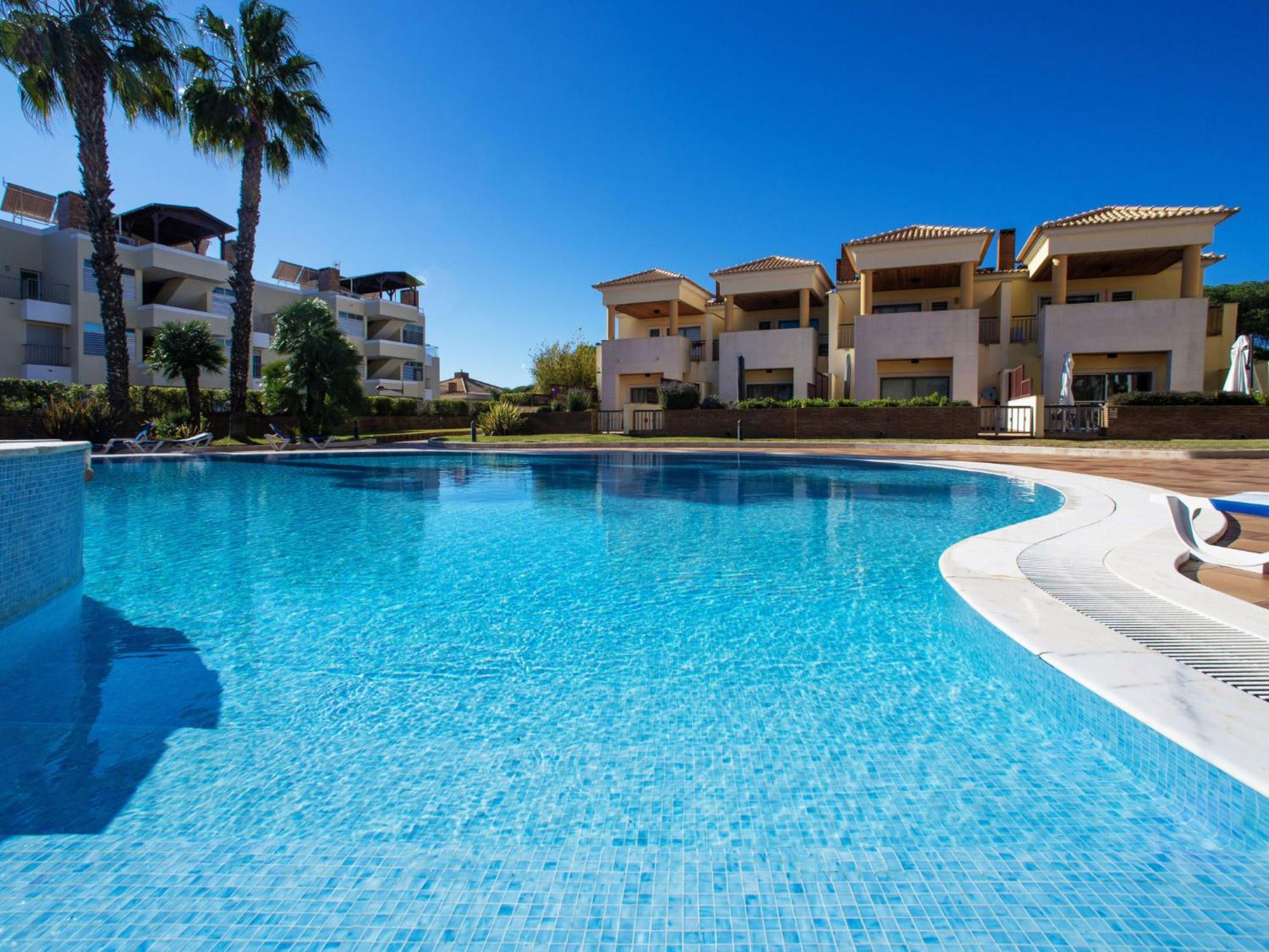 וילהמורה Apartment Vilas Mouriscas By Interhome מראה חיצוני תמונה